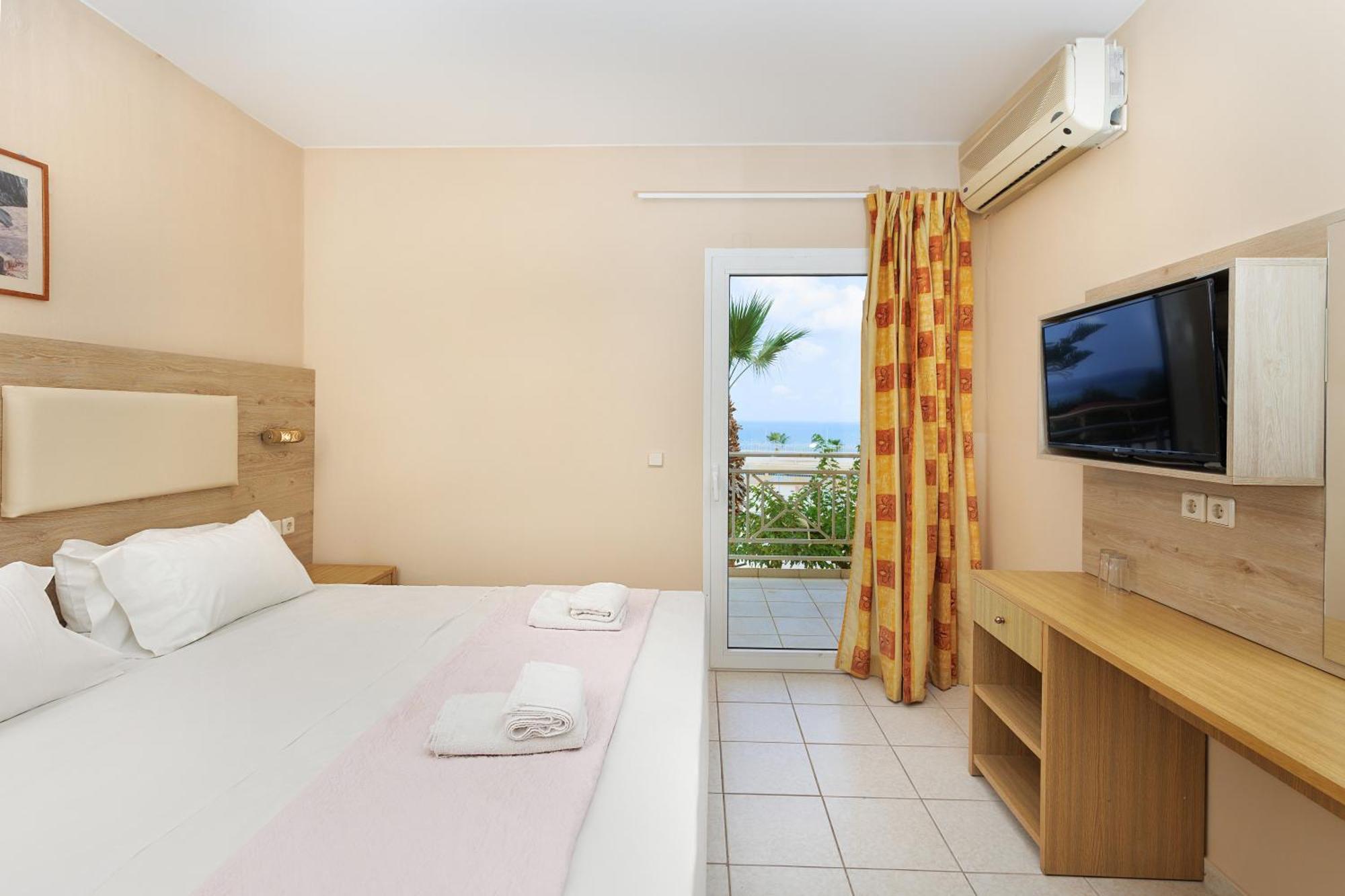 Aqua Sun Village 헐소니소스 외부 사진