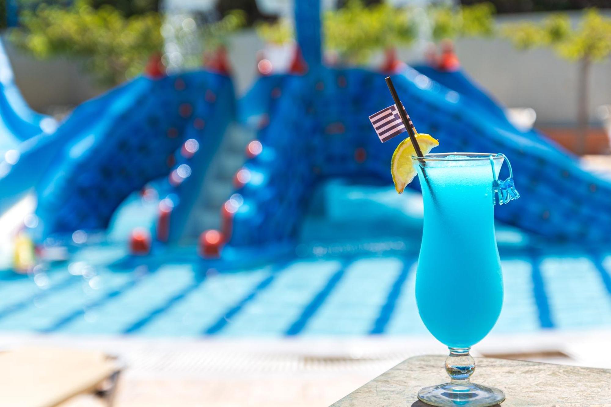 Aqua Sun Village 헐소니소스 외부 사진